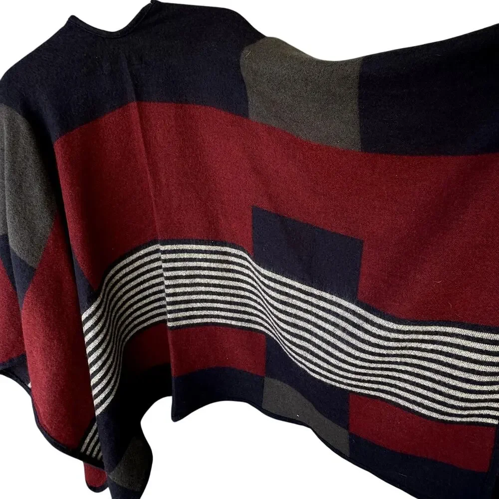 NWT Marc New York O/S Sweater Poncho w/ Metal Clasp Plaid Fall Cozecore Preppy